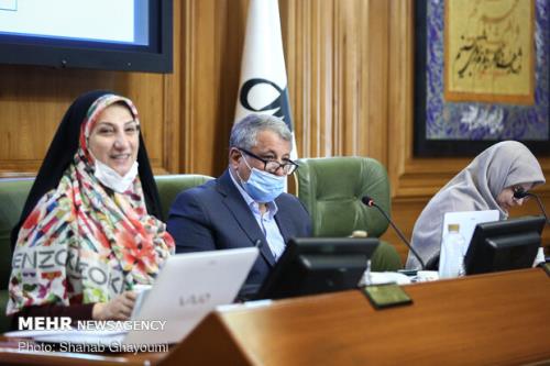 مجادله شورای شهر تهران بر سر نام آناهیتا و آزیتا