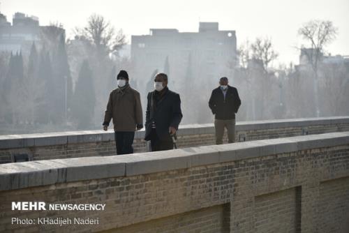 وضعیت قرمز آلودگی هوا در ۱۰ نقطه شهر اصفهان