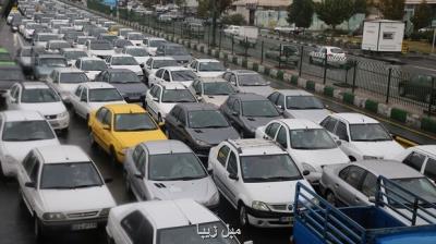 ترافیك سنگین در بیشتر معابر و بزرگراه های شهر تهران
