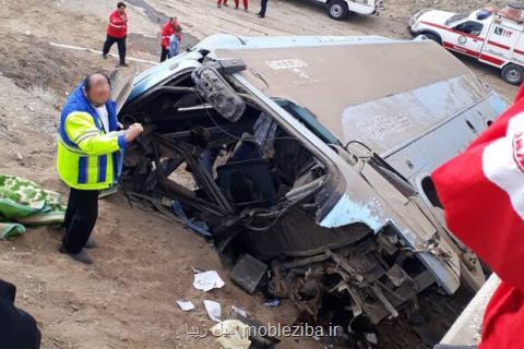 چهار كشته و ۲۸ مجروح در ۳ حادثه تصادف اتوبوس