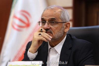 حدود ۶۲ درصد از معلمان ما را بانوان می سازند