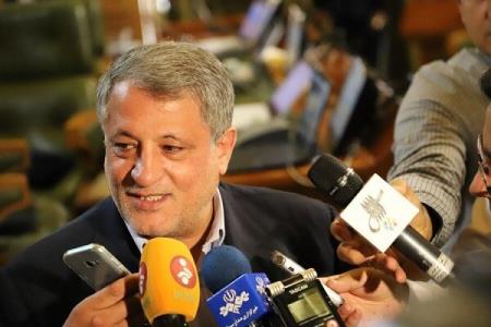 شهردار تهران باید از فردا مصوبه خرید ۵ هزار اتوبوس را اجرا نماید